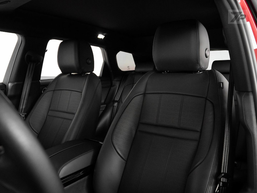 Foto do veículo LAND ROVER RANGE ROVER EVOQUE P250FF HSERD 2023 15.373 KM 300.000,00