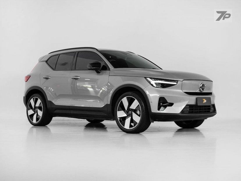 Foto do veículo VOLVO XC40 XC 40 RECHARGE PE 2023 15.580 KM 219.800,00