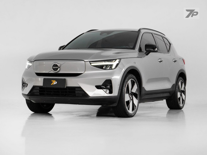 Foto do veículo VOLVO XC40 XC 40 RECHARGE PE 2023 15.580 KM 219.800,00