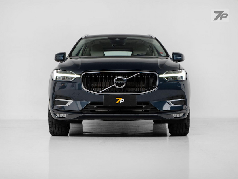 Foto do veículo VOLVO XC60  2.0 T5 MOM 2019 59.855 KM 168.900,00
