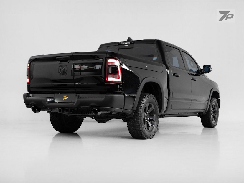 Foto do veículo RAM 1500  REBEL HEMI 2022 31.507 KM 348.500,00