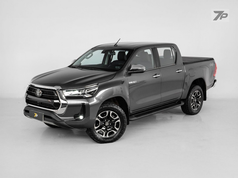 Foto do veículo TOYOTA HILUX  2.8 SRX 4X4 2.8 TDI 16V DIESEL AUT 2023 74.085 KM 248.500,00