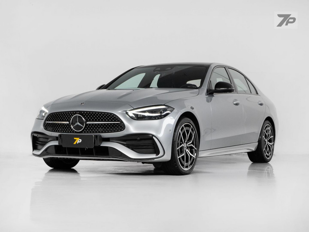 Foto do veículo MERCEDES-BENZ C 300 C300 AMG LINE 2021/2022 26.000 KM R$ 295.000,00