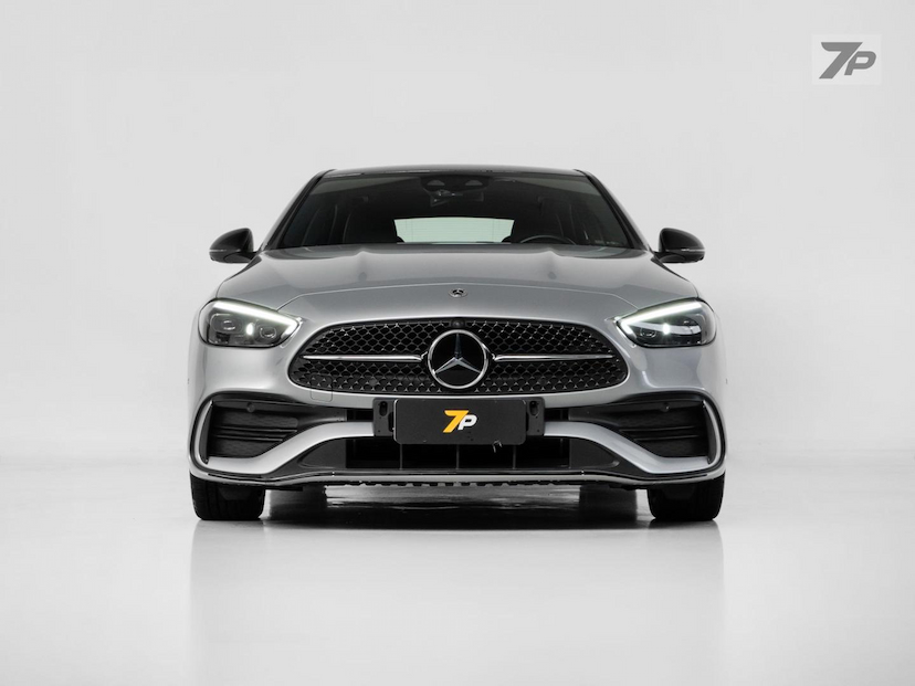 Foto do veículo MERCEDES-BENZ C 300 C300 AMG LINE 2022 26.000 KM 295.000,00