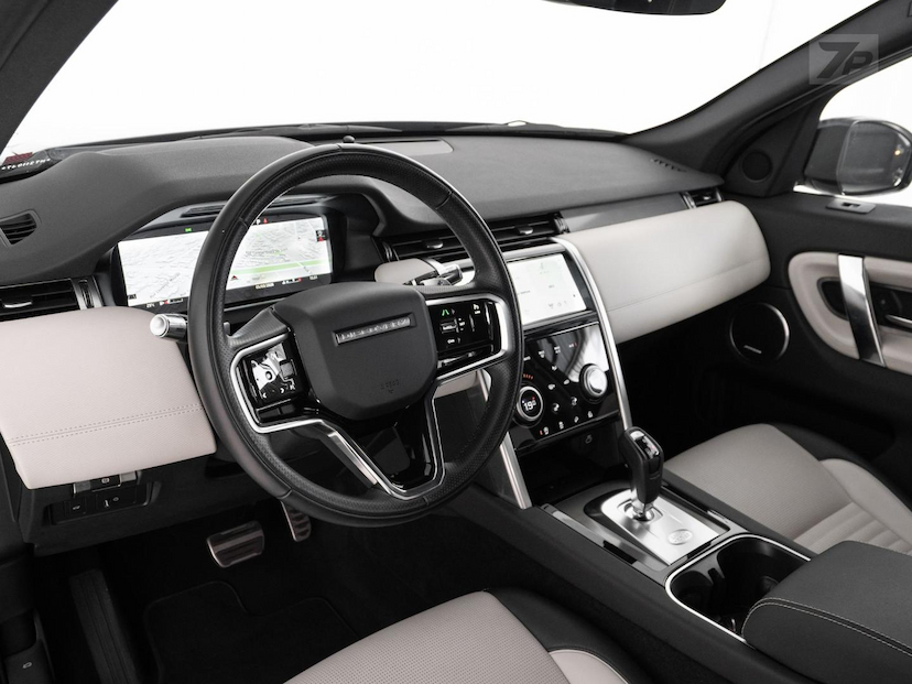 Foto do veículo LAND ROVER DISCOVERY  SPORT D200 SE R-DYNAMIC 7 LUGARES 2022 40.979 KM 239.000,00
