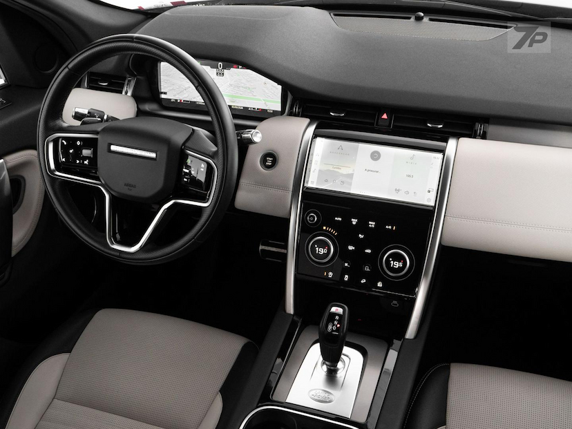 Foto do veículo LAND ROVER DISCOVERY  SPORT D200 SE R-DYNAMIC 7 LUGARES 2022 40.979 KM 239.000,00