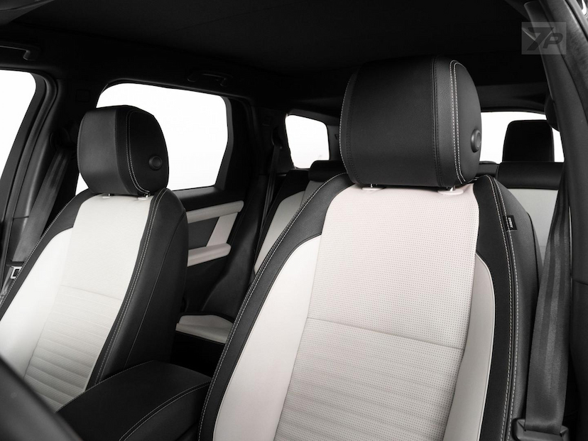 Foto do veículo LAND ROVER DISCOVERY  SPORT D200 SE R-DYNAMIC 7 LUGARES 2022 40.979 KM 239.000,00