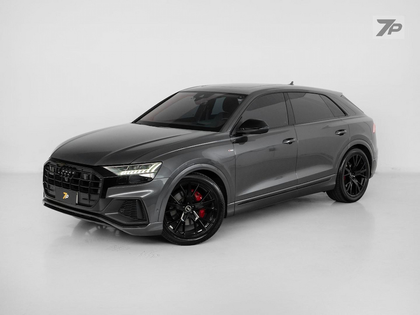 Foto do veículo AUDI Q8  3.0TFSI 2021 36.960 KM 389.000,00