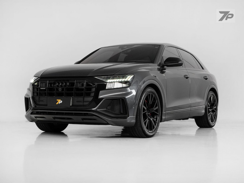 Foto do veículo AUDI Q8  3.0TFSI 2021 36.960 KM 389.000,00