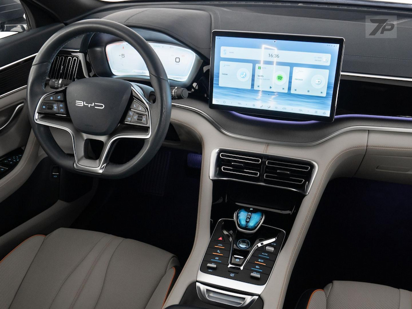 Foto do veículo BYD SONG PLUS  PLUS GS DM 2023 31.900 KM 164.900,00
