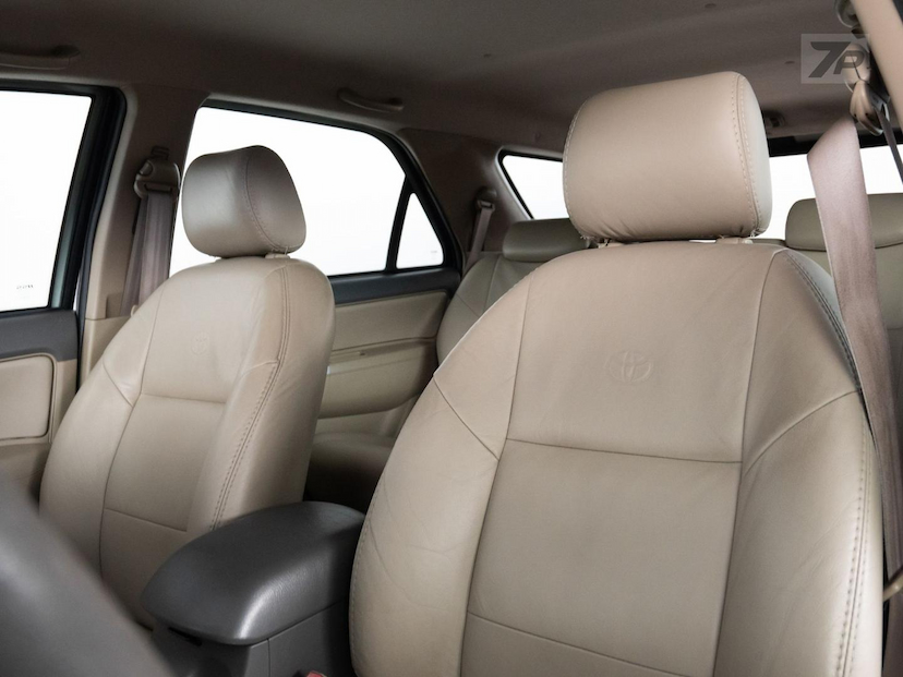 Foto do veículo TOYOTA HILUX  SW4 SR 4X2 2.7/ 2.7 FLEX 16V AUT 2013 89.194 KM 119.500,00