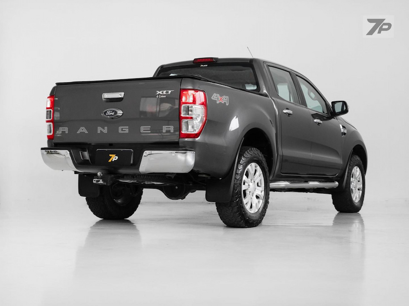 Foto do veículo FORD RANGER  XLTCD4A32C 2018 142.961 KM 132.000,00