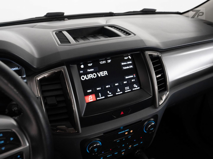 Foto do veículo FORD RANGER  XLTCD4A32C 2018 142.961 KM 132.000,00