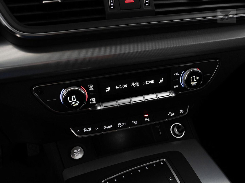 Foto do veículo AUDI Q5  2.0TFSI 2018 84.824 KM 149.800,00