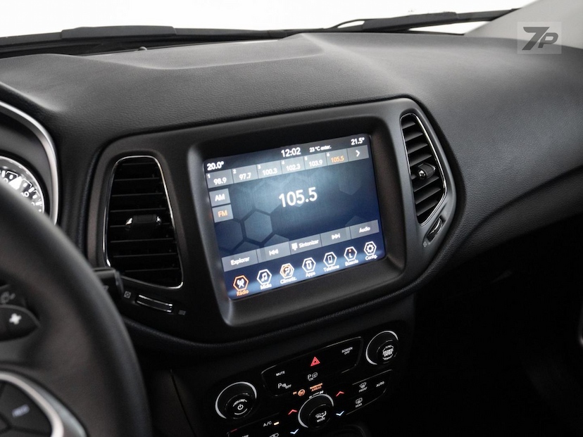 Foto do veículo JEEP COMPASS  LONGITUDE F 2021 30.479 KM 109.800,00