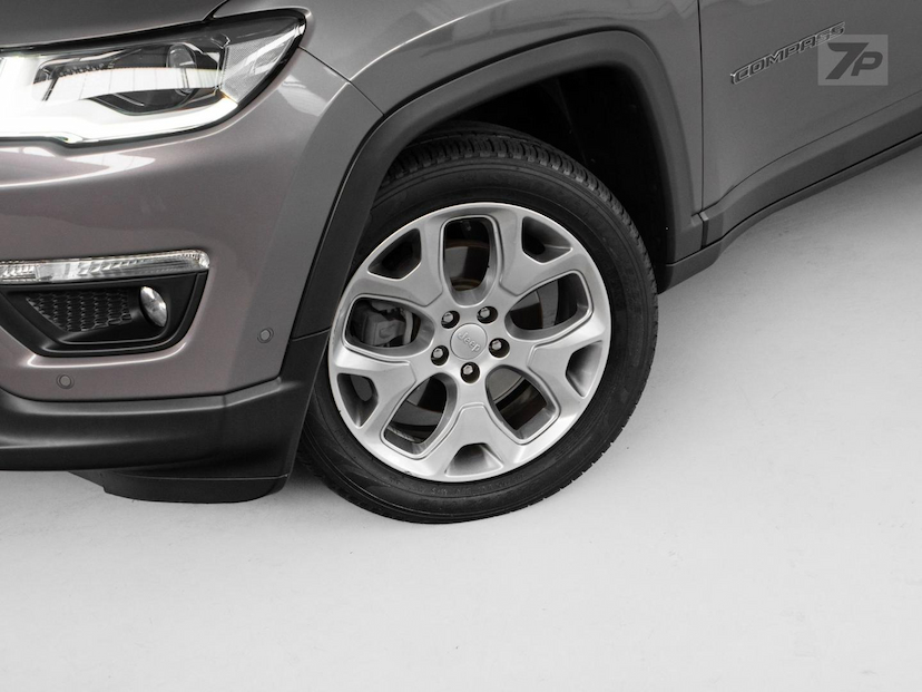 Foto do veículo JEEP COMPASS  LONGITUDE F 2021 30.479 KM 109.800,00