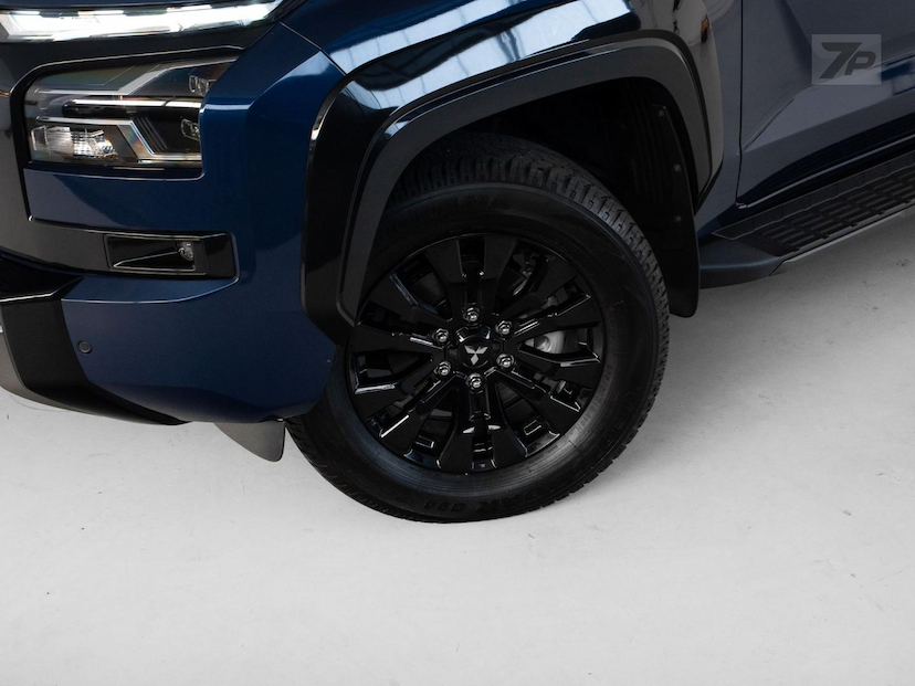 Foto do veículo MITSUBISHI TRITON  KATANA 2.4 CD 4X4 TB DIESEL AUT. 2026 10 KM 332.500,00