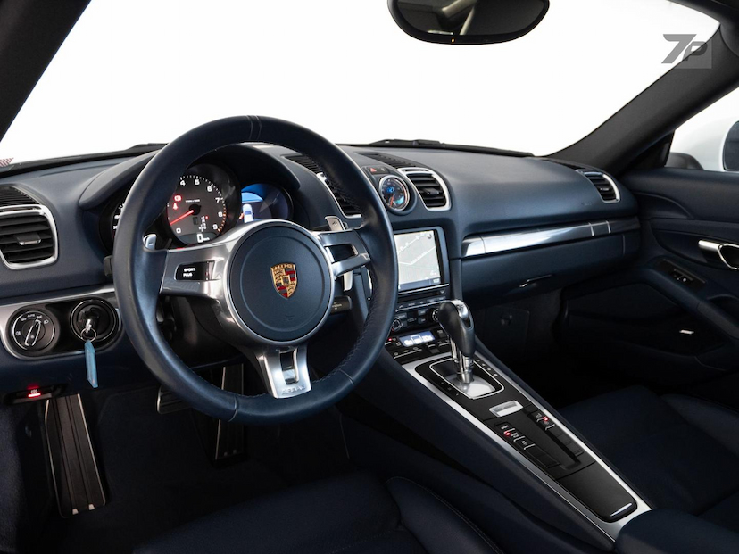 Foto do veículo PORSCHE CAYMAN  S 2016 32.100 KM 439.000,00