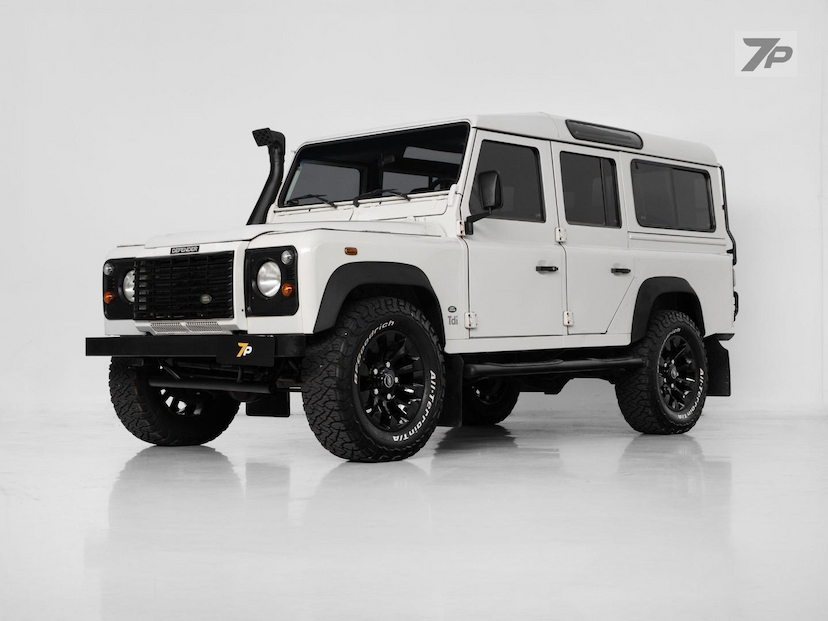 Foto do veículo LAND ROVER DEFENDER  110 CSW 2000 257.489 KM 238.500,00