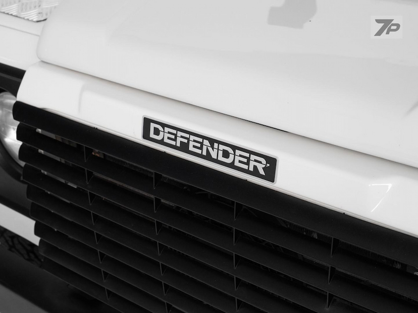 Foto do veículo LAND ROVER DEFENDER  110 CSW 2000 257.489 KM 238.500,00