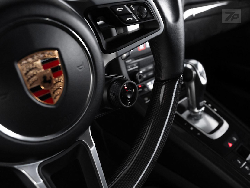 Foto do veículo PORSCHE 911  GTS 2018 17.602 KM 699.000,00