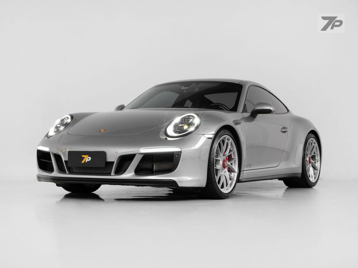 Foto do veículo PORSCHE 911  GTS 2018/2018 17.602 KM R$ 738.500,00