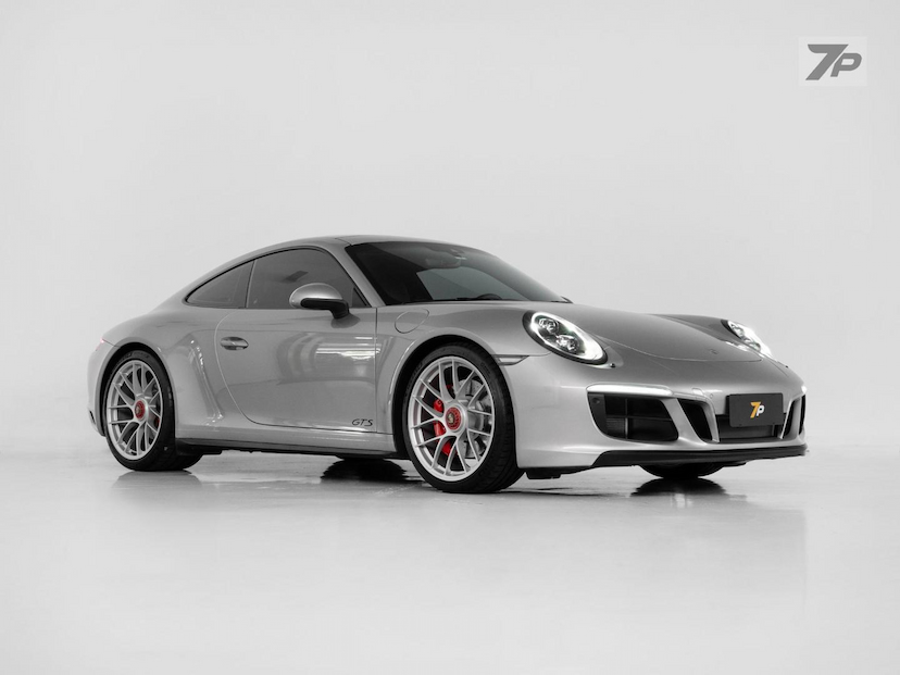 Foto do veículo PORSCHE 911  GTS 2018 17.602 KM 699.000,00