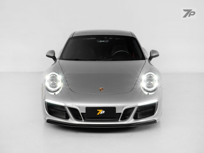 Foto do veículo PORSCHE 911  GTS 2018 17.602 KM 699.000,00