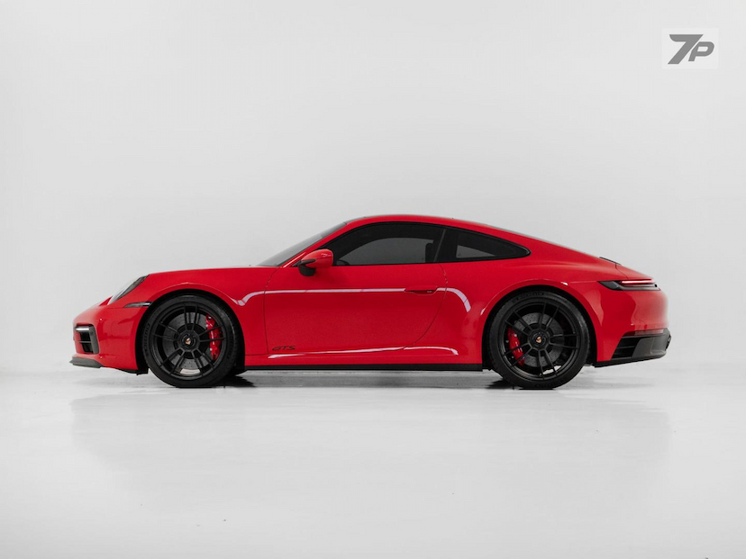 Foto do veículo PORSCHE 911  GTS 2023 5.100 KM 918.500,00