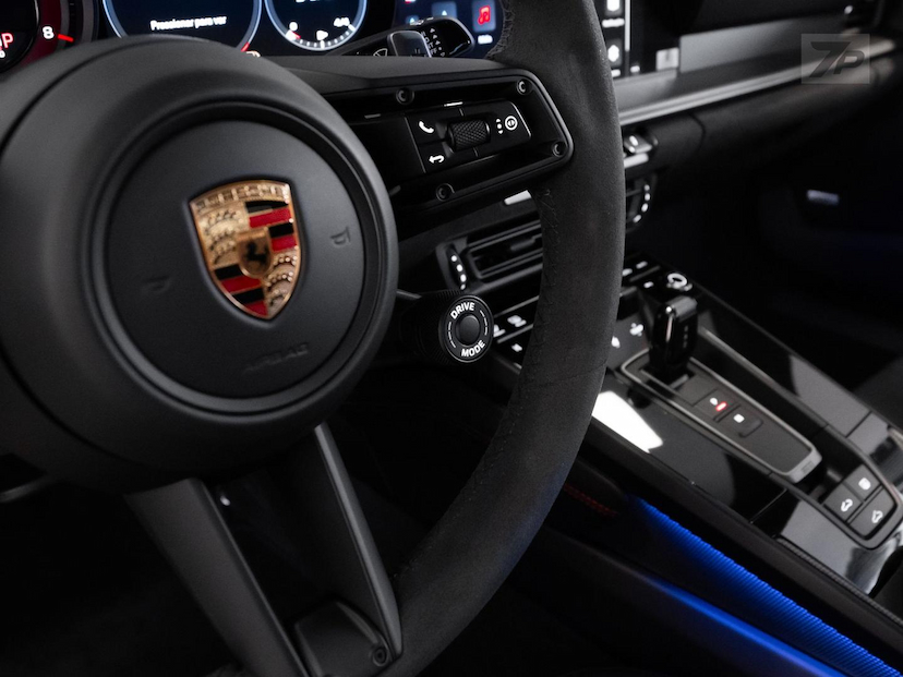 Foto do veículo PORSCHE 911  GTS 2023 5.100 KM 918.500,00