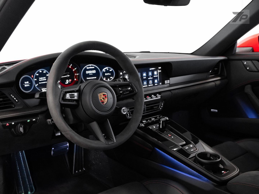 Foto do veículo PORSCHE 911  GTS 2023 5.100 KM 918.500,00