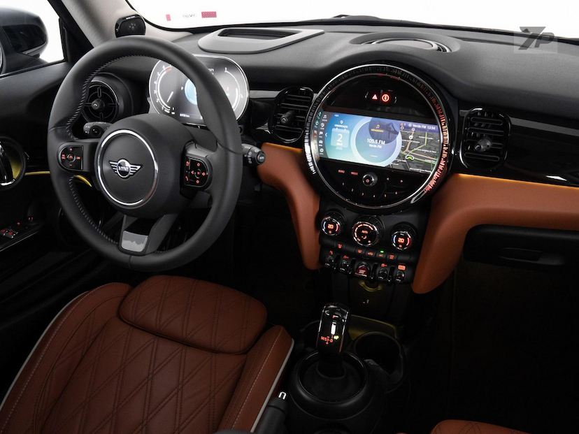 Foto do veículo MINI COOPER  S 3P 2024 1.700 KM 209.500,00