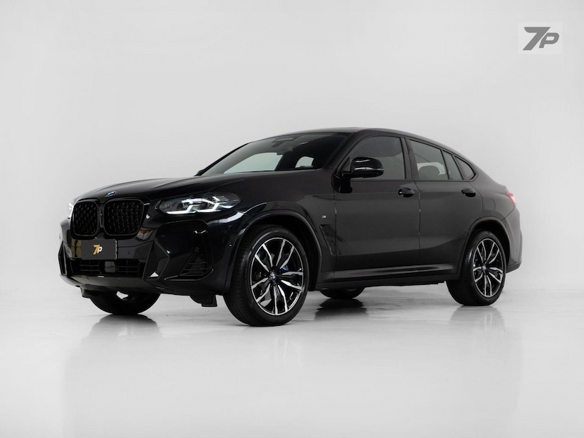 Foto do veículo BMW X4  XDRIVE30I 2024 22.000 KM 358.500,00
