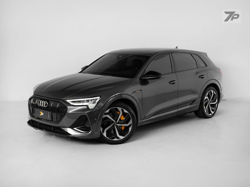 Foto do veículo AUDI E-TRON E TRON 2022 51.220 KM 249.800,00