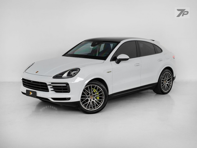 Foto do veículo PORSCHE CAYENNE  CP PHE 2022 49.876 KM 589.500,00