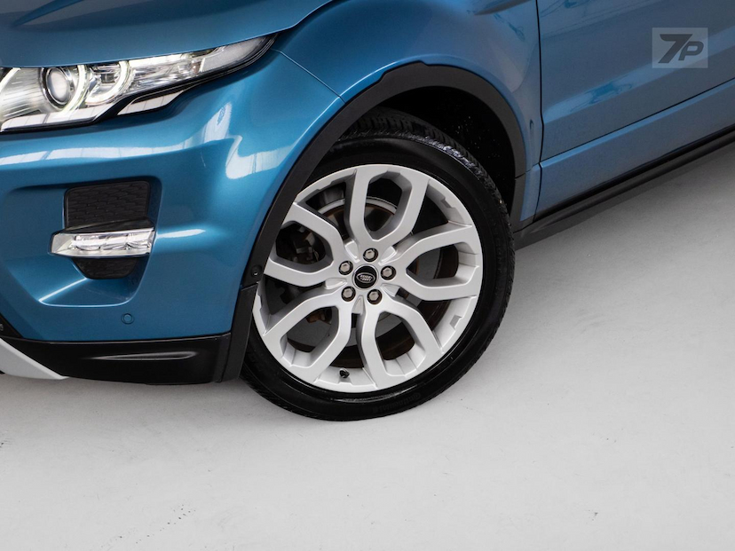 Foto do veículo LAND ROVER RANGE ROVER LR EVOQUE DYNAMIC P3D 2013 121.919 KM 82.000,00