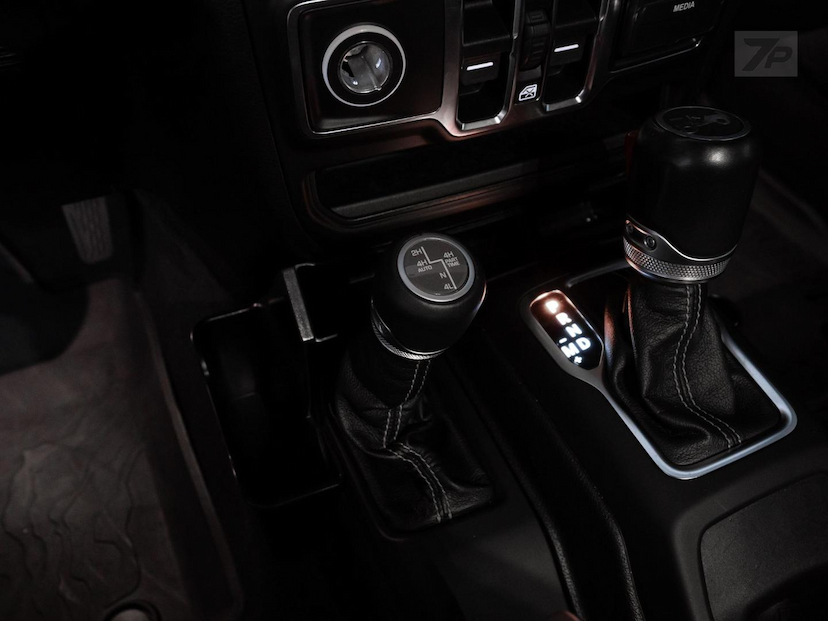 Foto do veículo JEEP WRANGLER  UNL SAHA 2020 78.000 KM 289.000,00