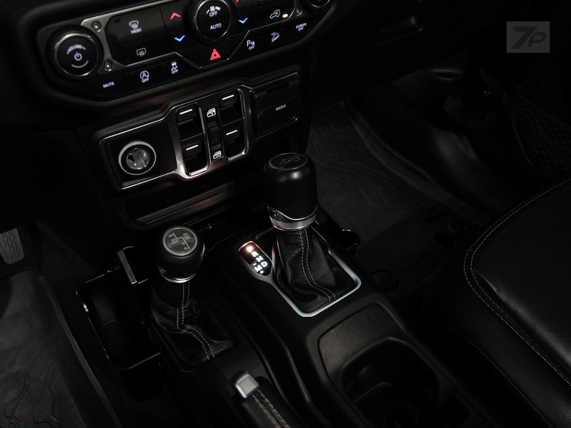 Foto do veículo JEEP WRANGLER  UNL SAHA 2020 78.000 KM 289.000,00