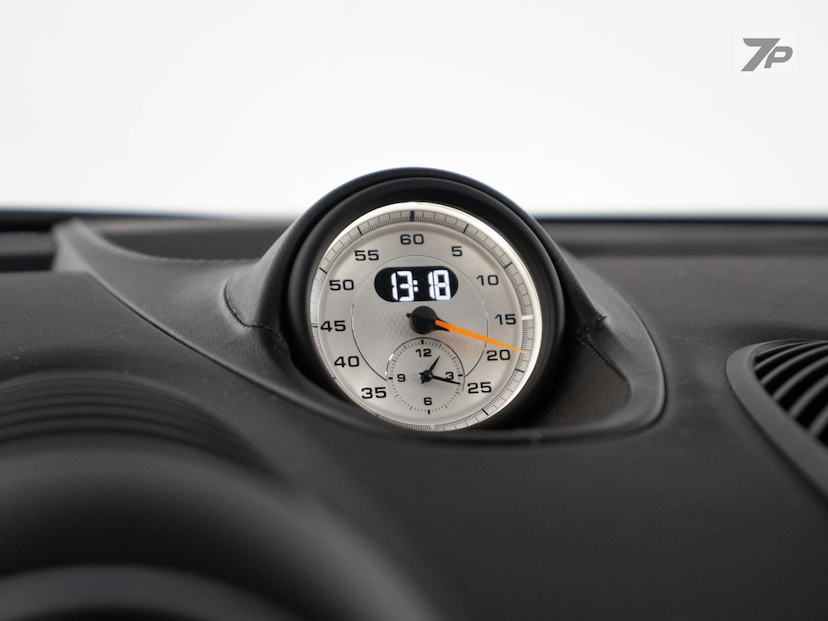 Foto do veículo PORSCHE 718  CAYMAN GT4 4.0 420CV 2023 6.726 KM 1.000.000,00