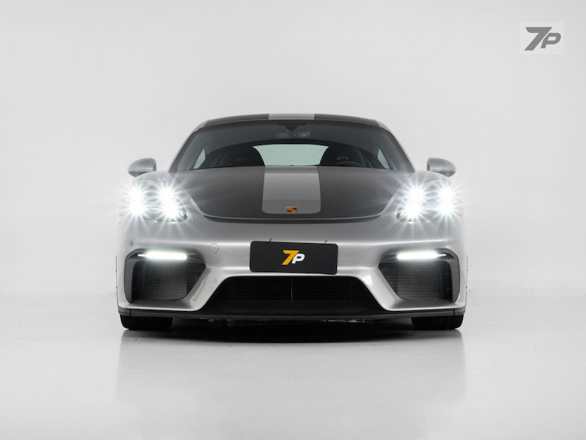 Foto do veículo PORSCHE 718  CAYMAN GT4 4.0 420CV 2023 6.726 KM 1.000.000,00