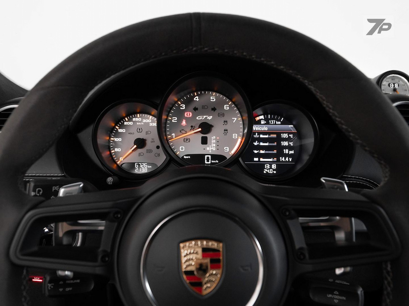 Foto do veículo PORSCHE 718  CAYMAN GT4 4.0 420CV 2023 6.726 KM 1.000.000,00
