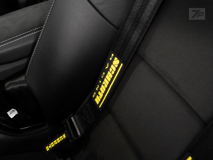 Foto do veículo PORSCHE 718  CAYMAN GT4 4.0 420CV 2023 6.726 KM 1.000.000,00