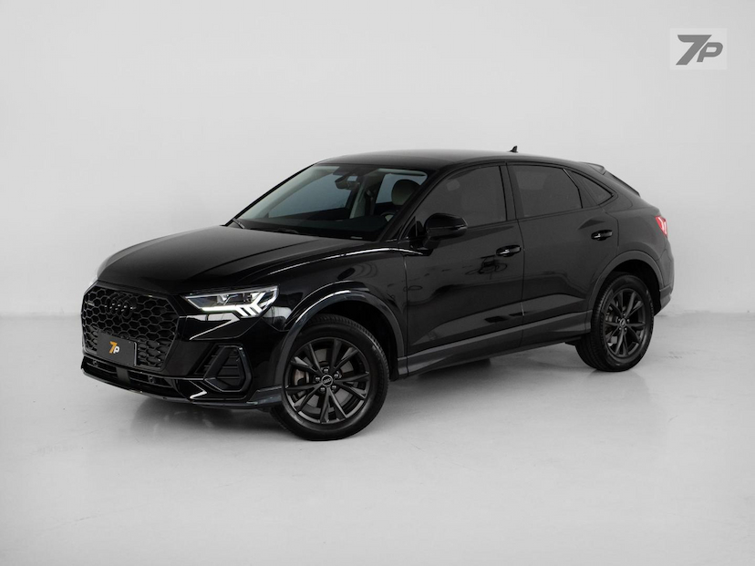 Foto do veículo AUDI Q3  SPORTBACK TFSI PERFORMANCE QUATTRO 2022 7.718 KM 229.000,00