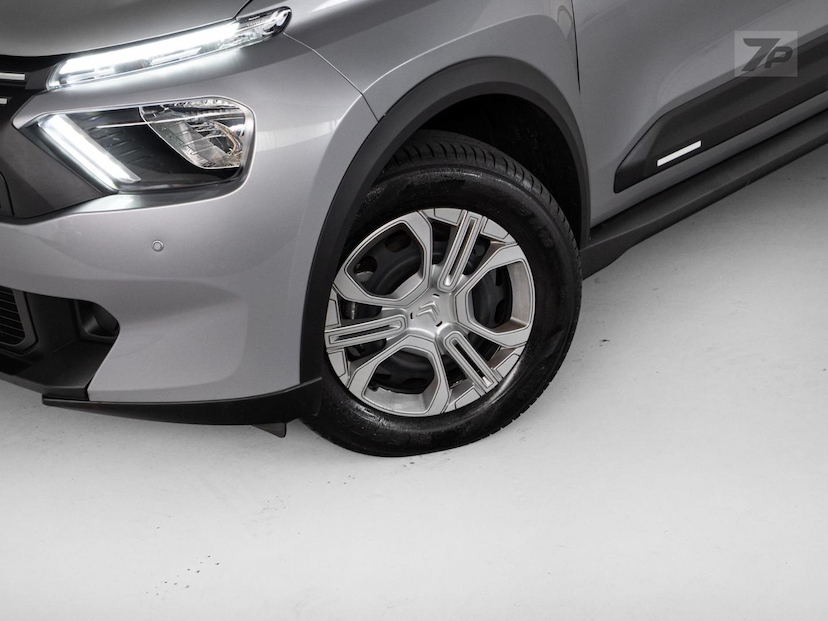 Foto do veículo CITROËN C3 AIRCROSS C3AIRCROSS  2024 4.263 KM 90.000,00