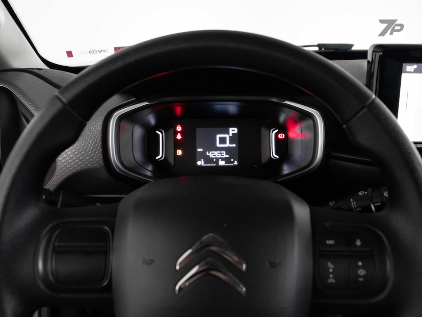 Foto do veículo CITROËN C3 AIRCROSS C3AIRCROSS  2024 4.263 KM 90.000,00