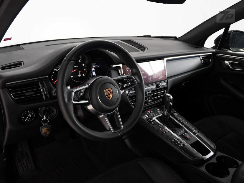 Foto do veículo PORSCHE MACAN  F 2020 57.101 KM 319.500,00