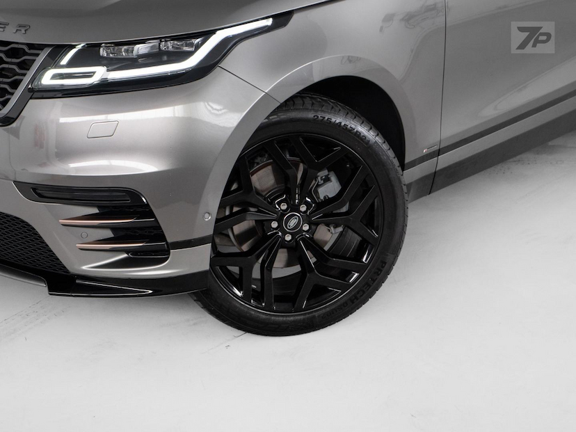 Foto do veículo LAND ROVER RANGE ROVER LR VELAR P300 SE RDYN 2020 75.130 KM 249.000,00