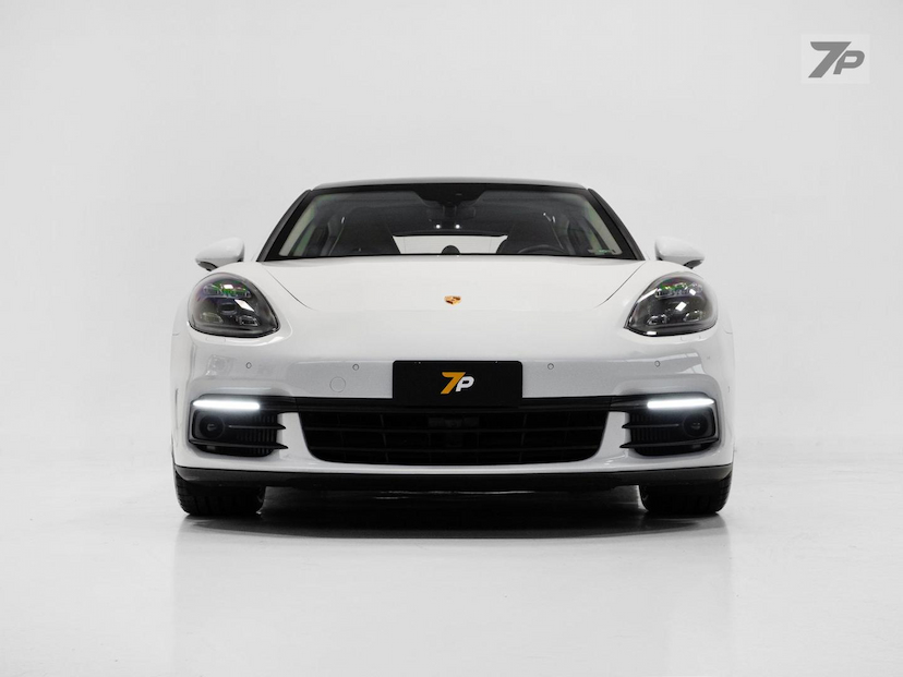 Foto do veículo PORSCHE PANAMERA  4EHYB 2018 48.573 KM 449.000,00