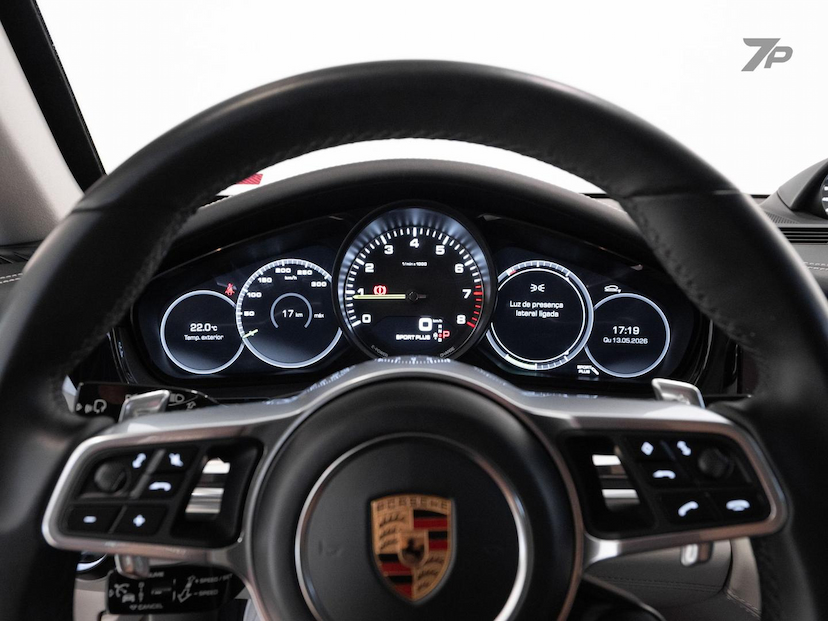 Foto do veículo PORSCHE PANAMERA  4EHYB 2018 48.573 KM 449.000,00