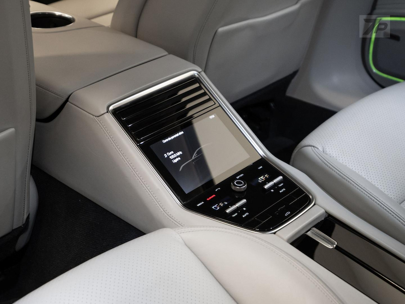 Foto do veículo PORSCHE PANAMERA  4EHYB 2018 48.573 KM 449.000,00